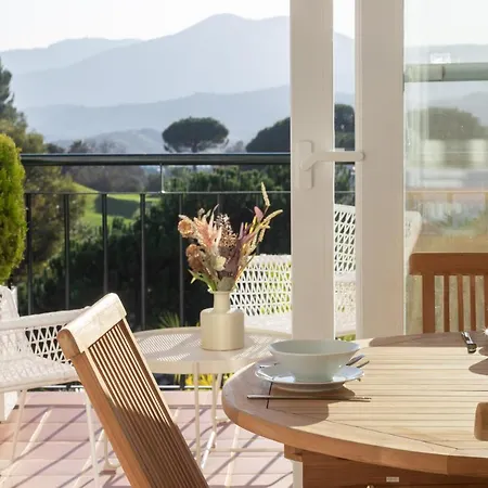 Casa Mila - Luxury 2br With Swimming Pool