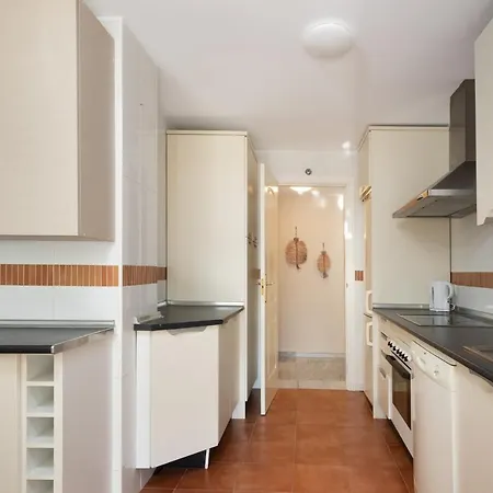 Casa Mila - Luxury 2br With Swimming Pool Apartment