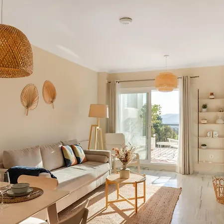Casa Mila - Luxury 2br With Swimming Pool Apartment Alhaurin el Grande