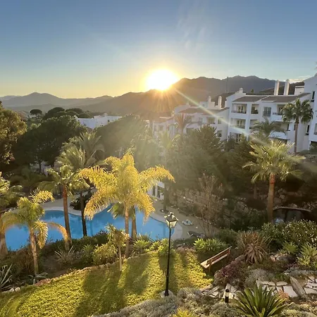Casa Mila - Luxury 2br With Swimming Pool
